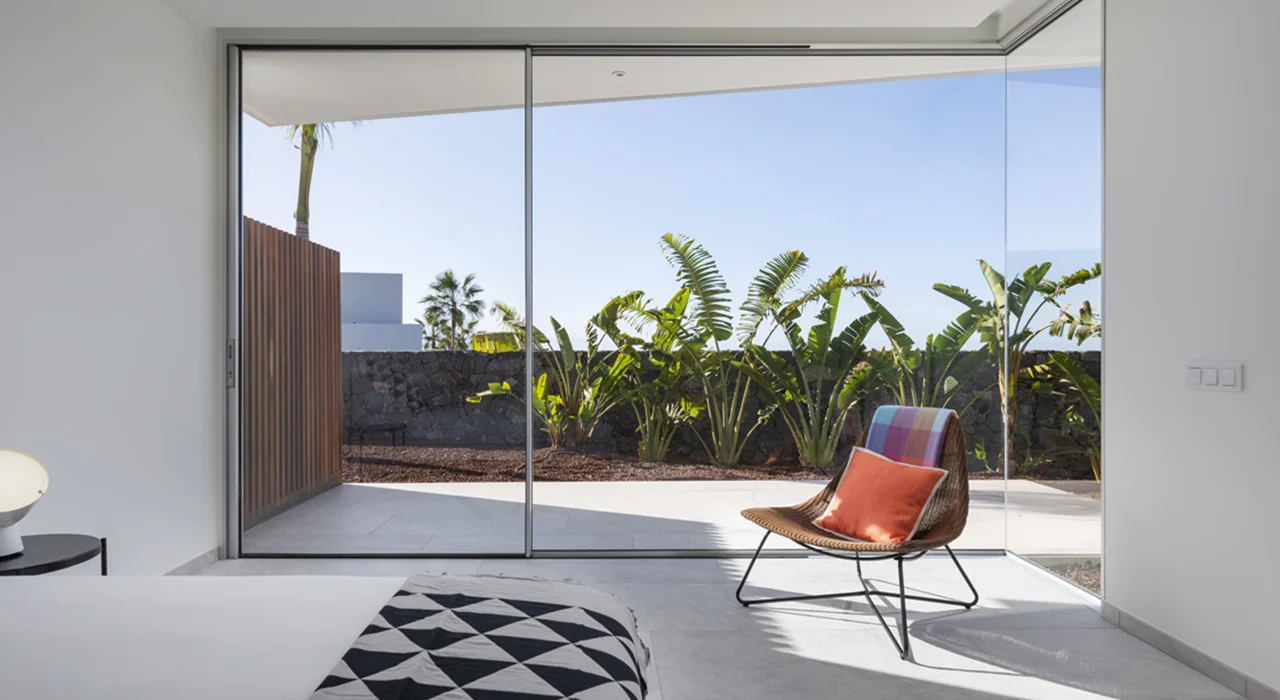 Caixilharia Minimalista Cortizo